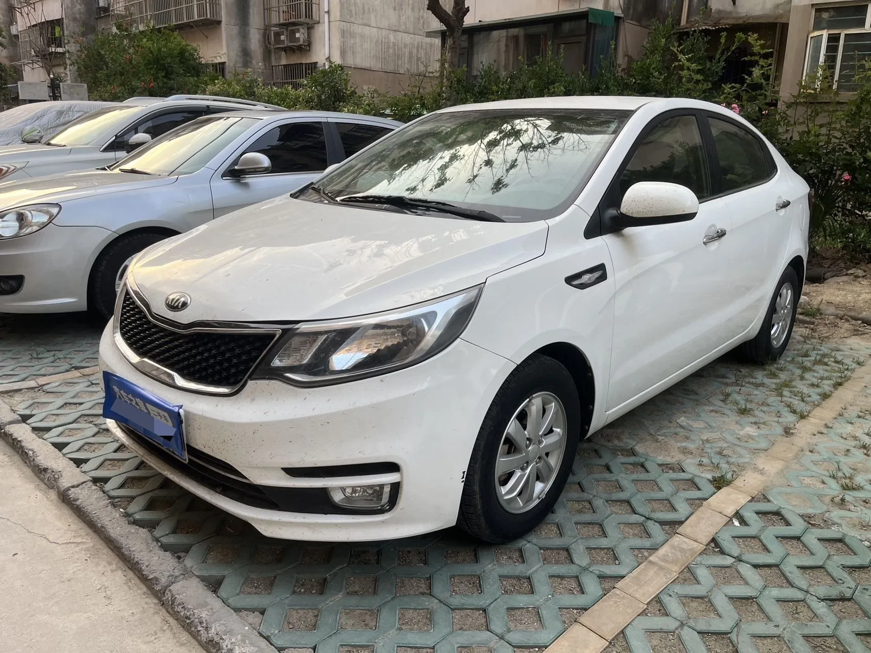 Kia K2 2015 Sedan 1.4L AT TOP