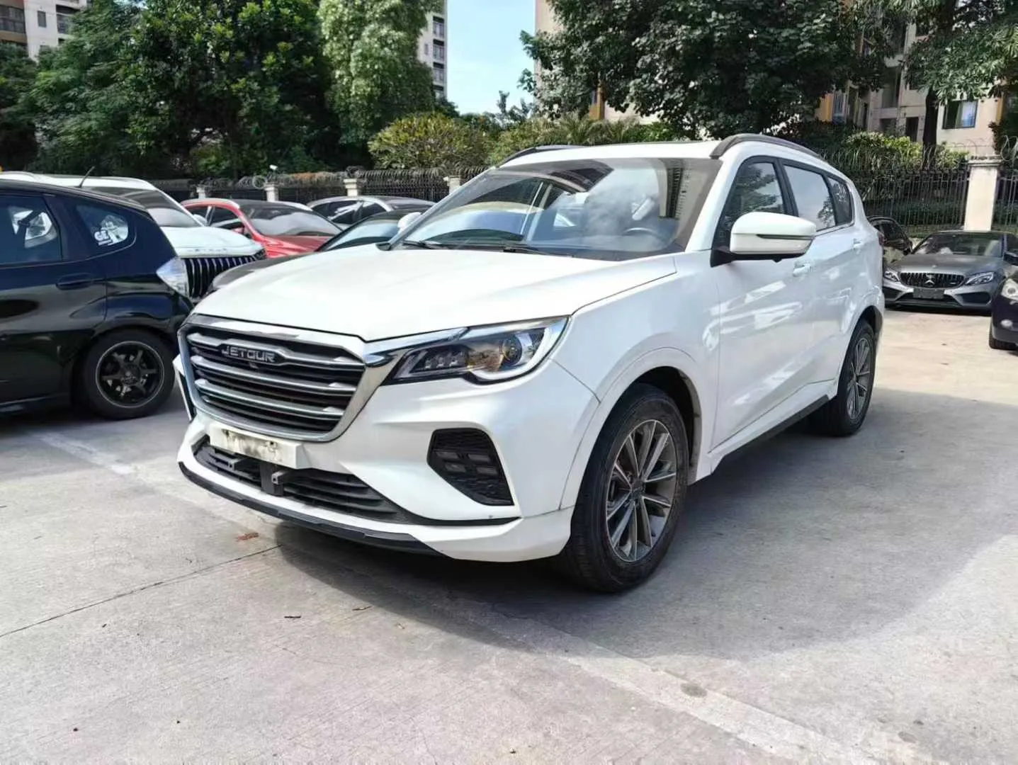 Jetour X70 2020 1.5T DCT Enjoy Edition 7-seater