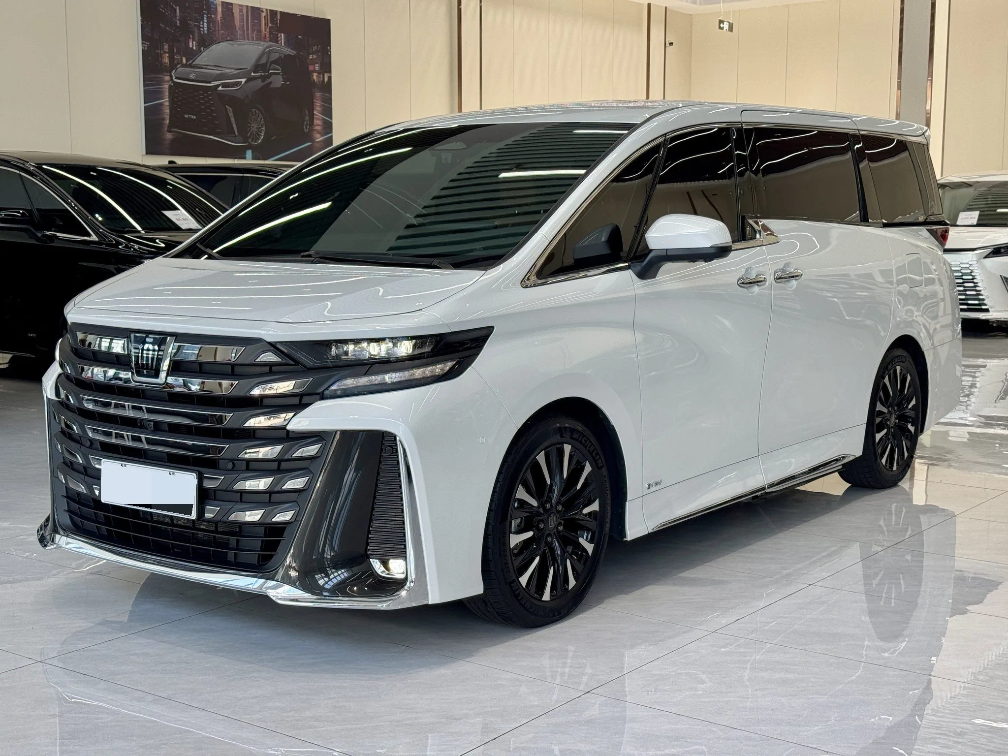 Toyota Vellfire (Imported) 2024 Crown Vellfire 2.5 CVT Supreme Executive Edition Automatic Transmission