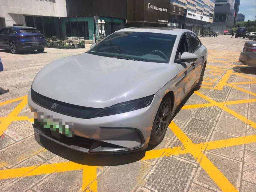 BYD 2024 Han DM-i 1.5T CVT Glory Edition 121KM Elite Automatic