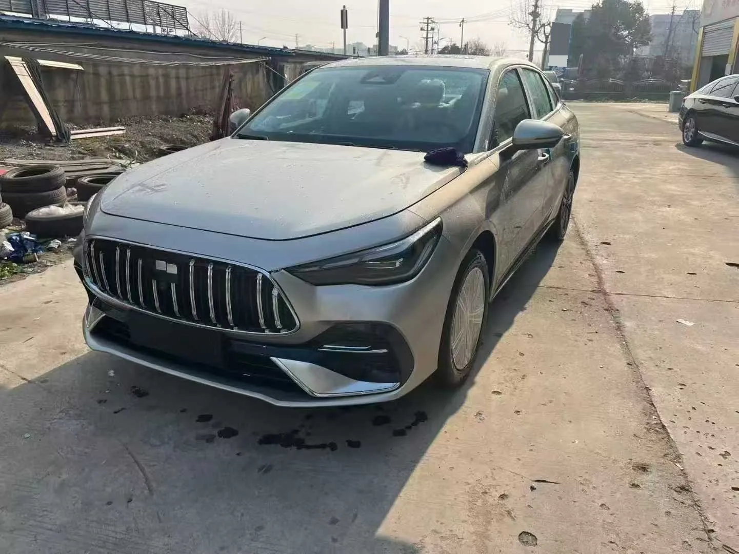Geely Galaxy 2025 Starry 6 EM-i 1.5 125km Exploration+ Edition Automatic