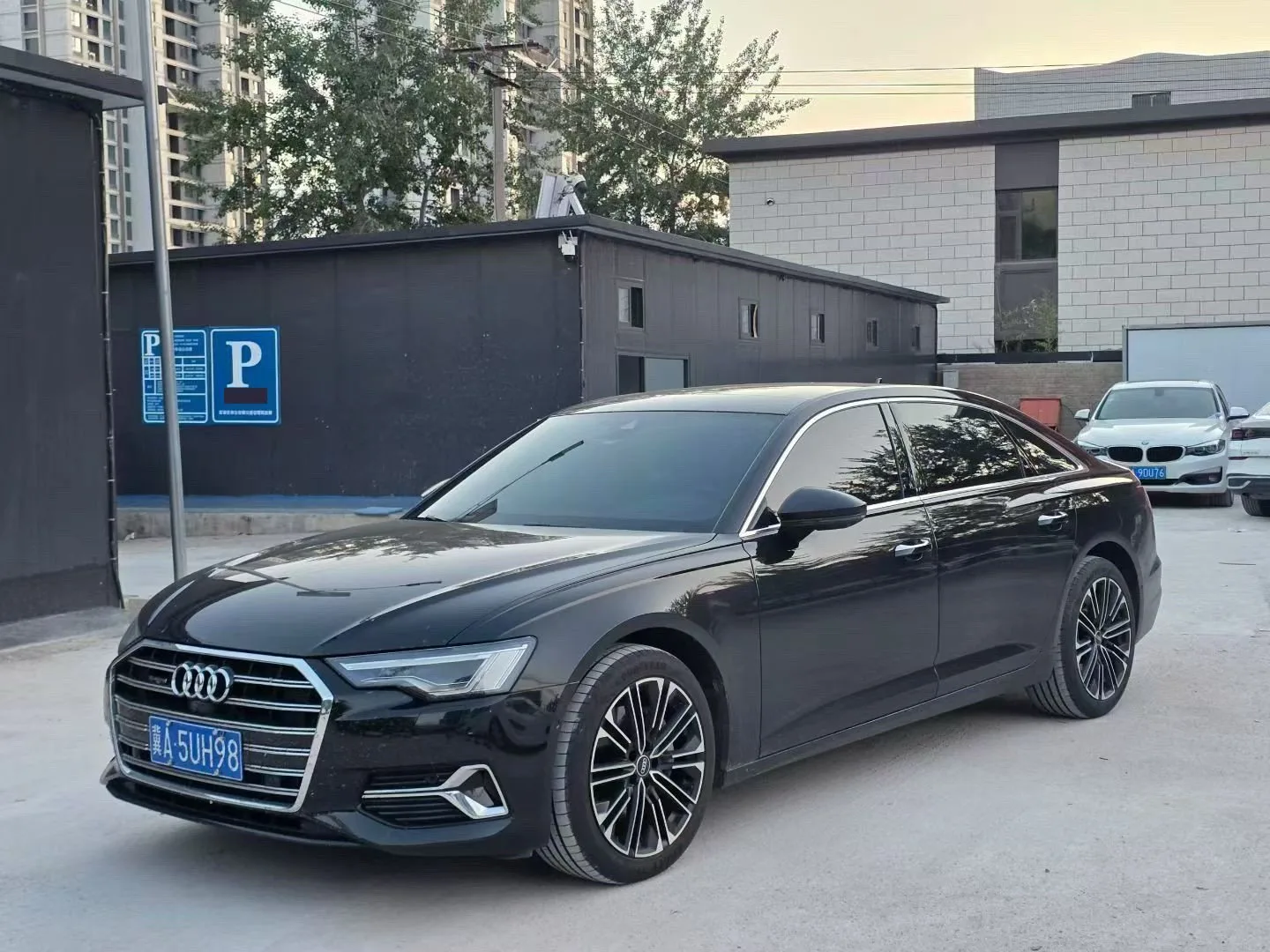 2024 Audi A6L 2.0 TFSI 45 TFSI Quattro Premium Elegance Edition, Automatic Transmission