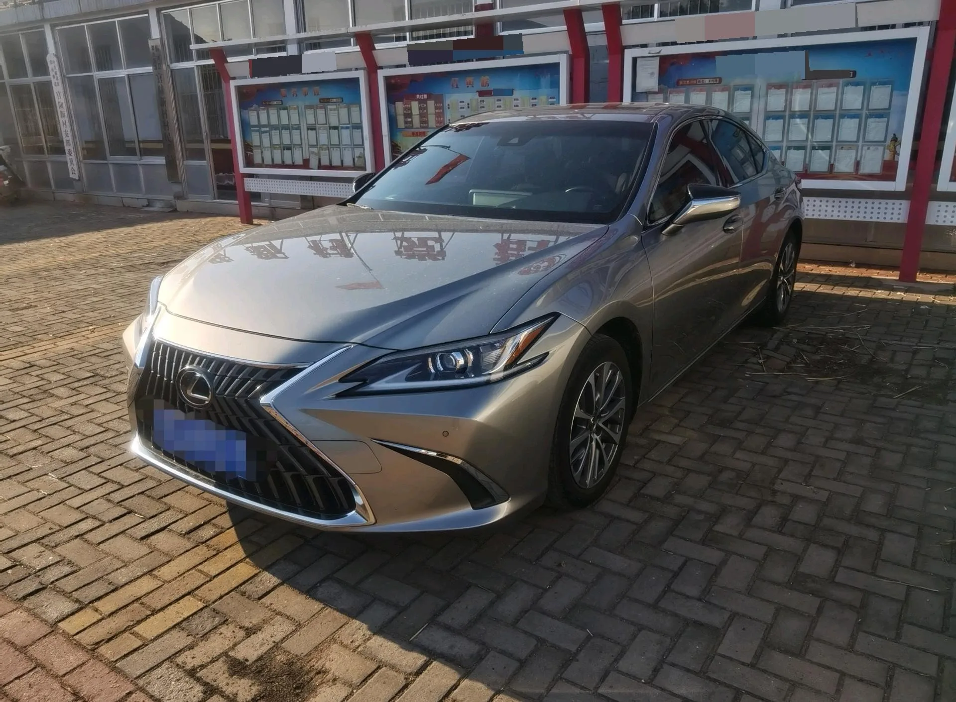 Lexus ES 2022 200 Premium Edition