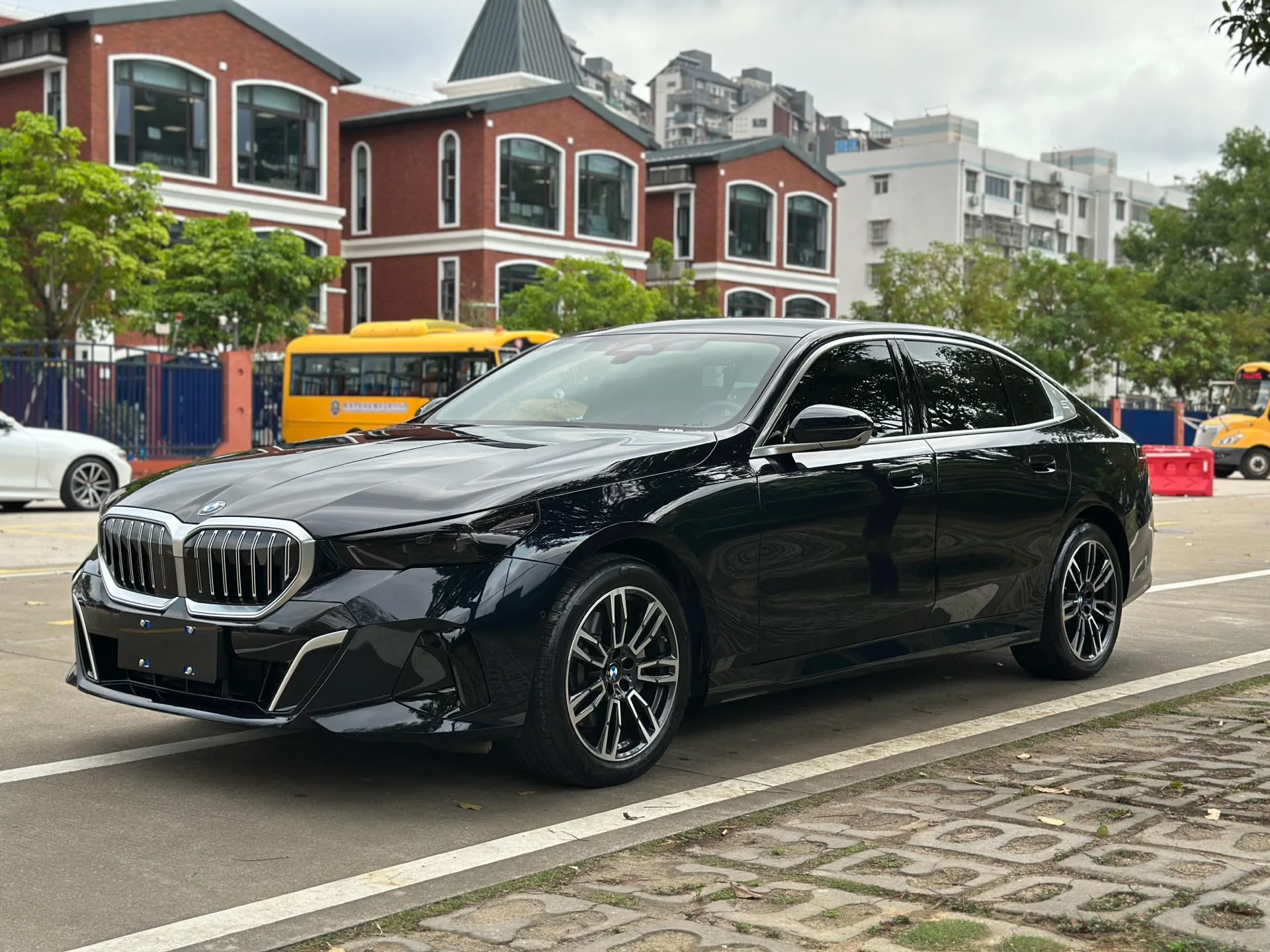 2024 BMW 5 Series 530Li 48V 2.0T Leading M Sport Package Automatic