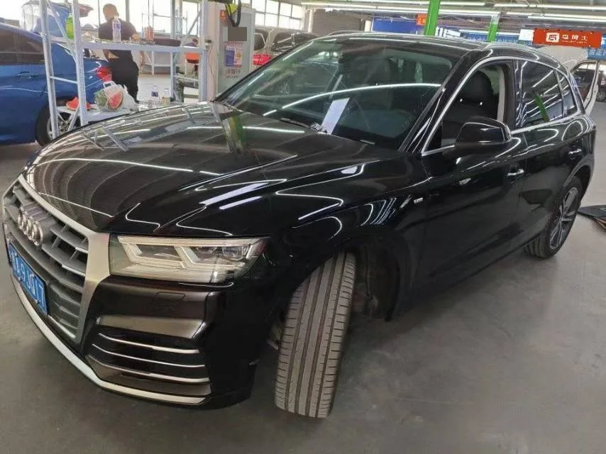 Audi Q5L 2020 Facelift 40 TFSI Luxury Progressive Edition