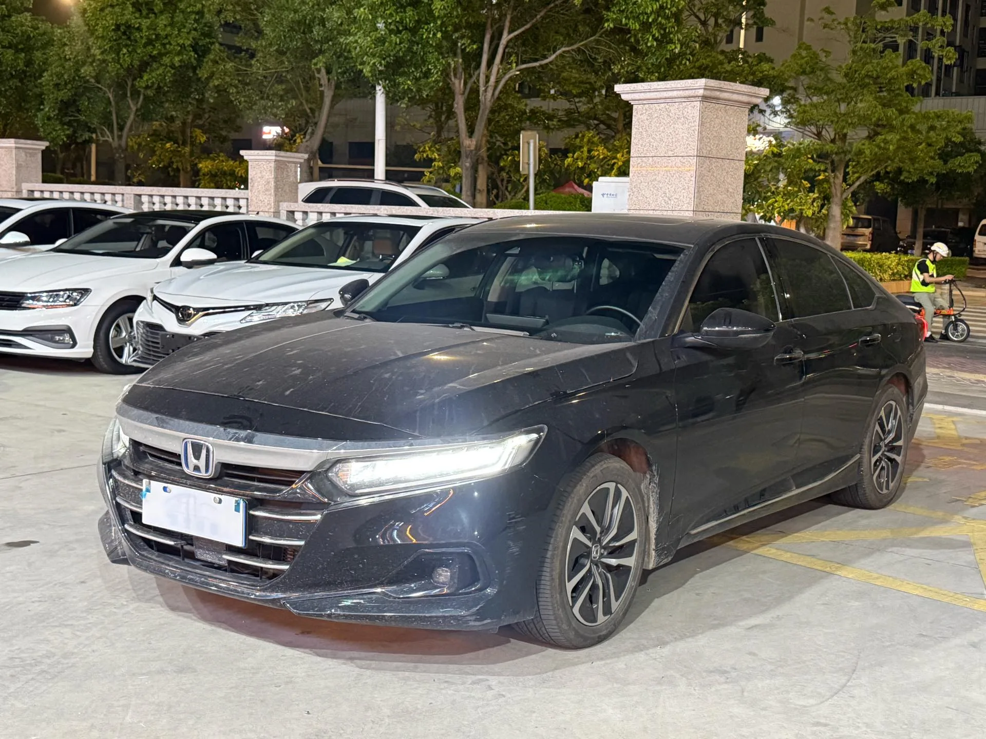 2022 Honda Accord Hybrid 2.0L Elite Edition