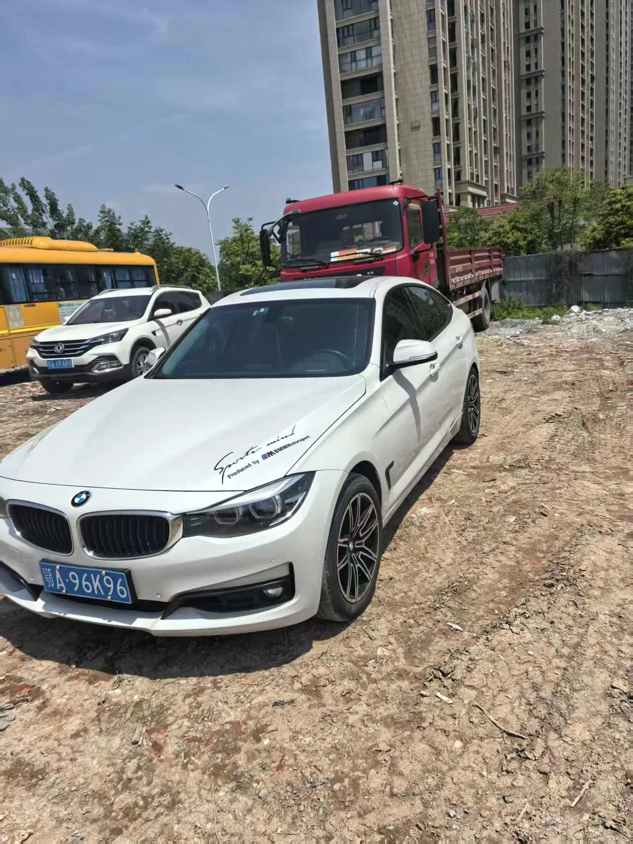 BMW 3 Series GT 2018 320i Fashion Edition