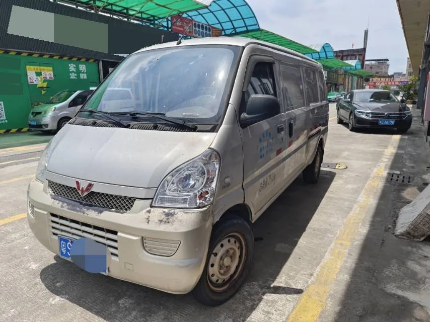 Wuling 2021 Rongguang 1.5 Extended-Wheelbase Base Model Window-Sealed Van, 2-Seater, Manual Transmission
