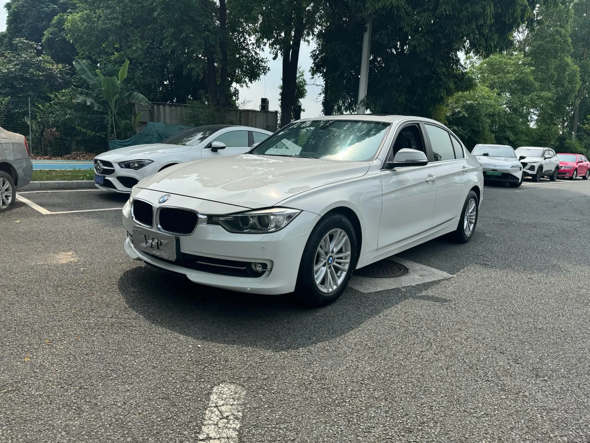 BMW 3 Series 2015 320Li Super Enjoyment Edition Fashion Model