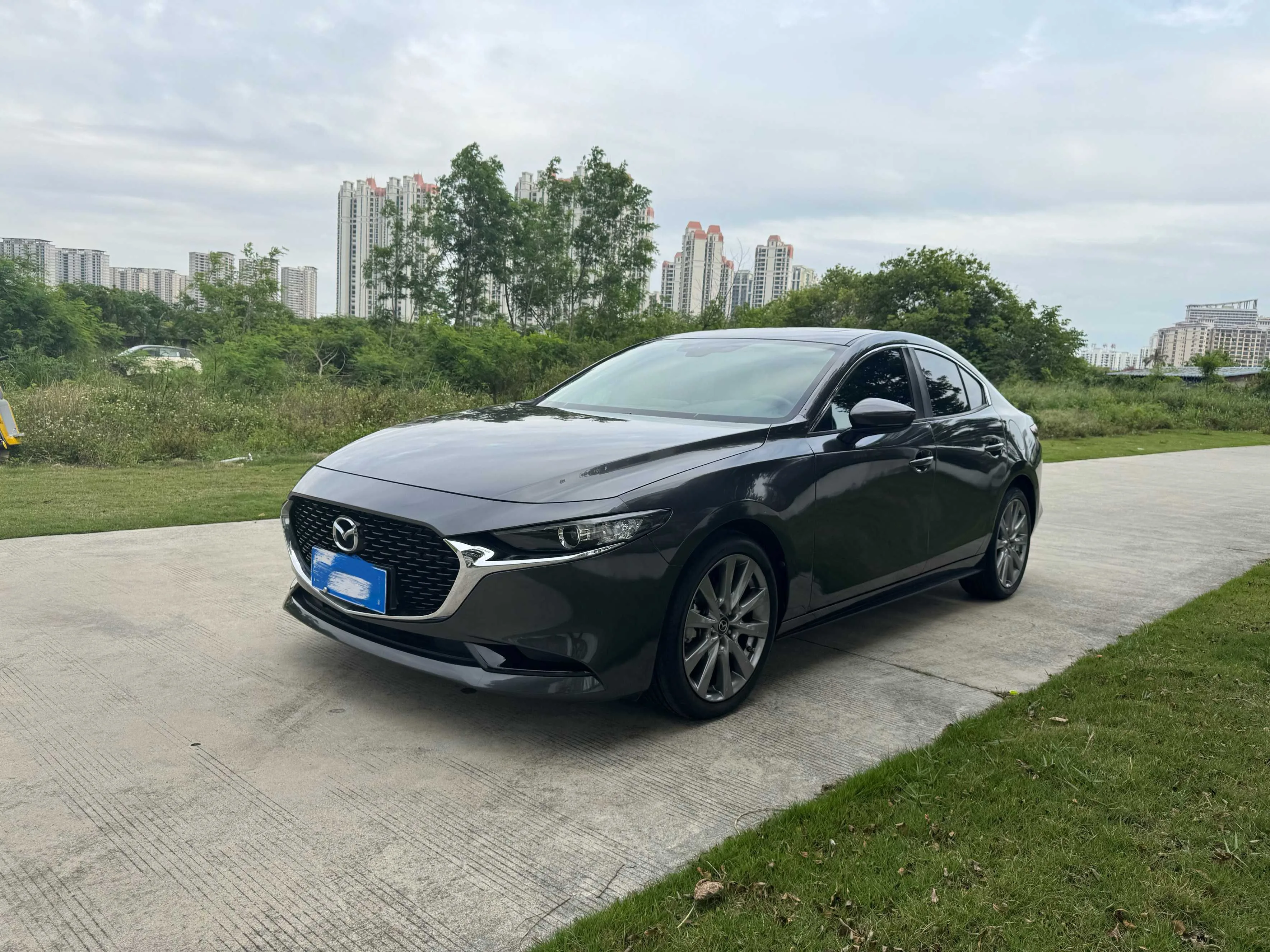 Mazda3 Axela 2021 2.0L Automatic Premium Edition