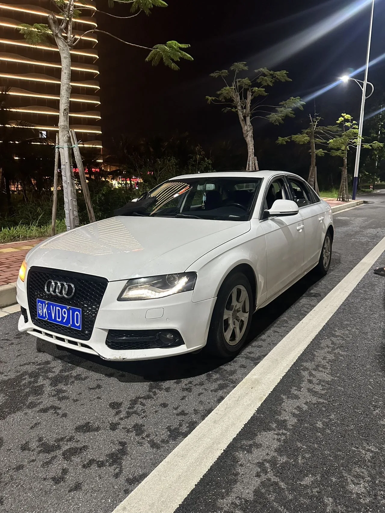 2012 Audi A4L 2.0 TFSI Automatic Standard