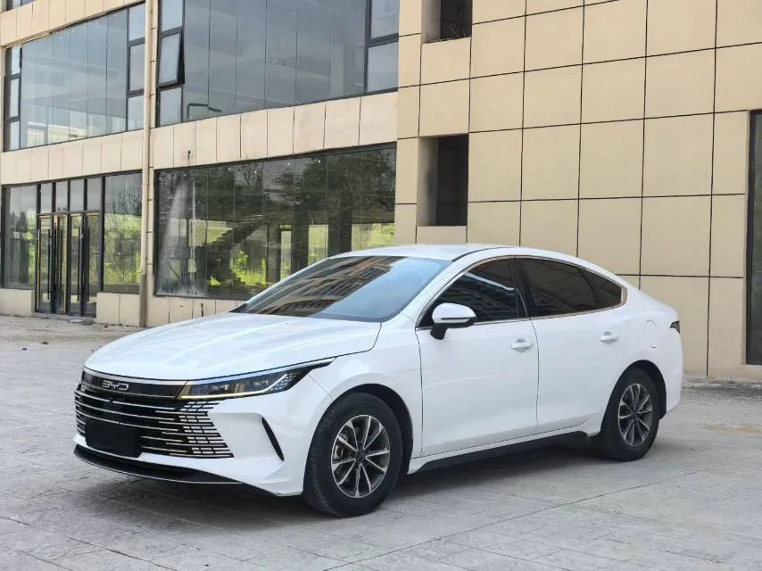 BYD 2024 Destroyer 05 DM-i 1.5 CVT 55KM Navigator Glory Edition Automatic Transmission