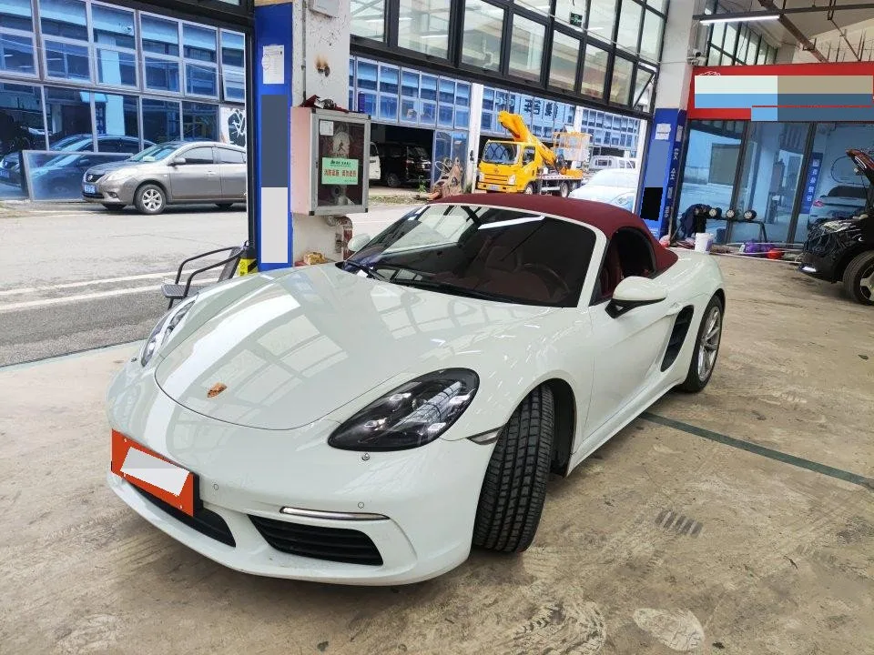 2020 Porsche 718 Boxster 2.0T
