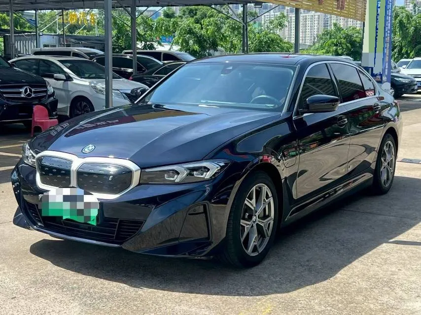 BMW i3 2022 eDrive 35L