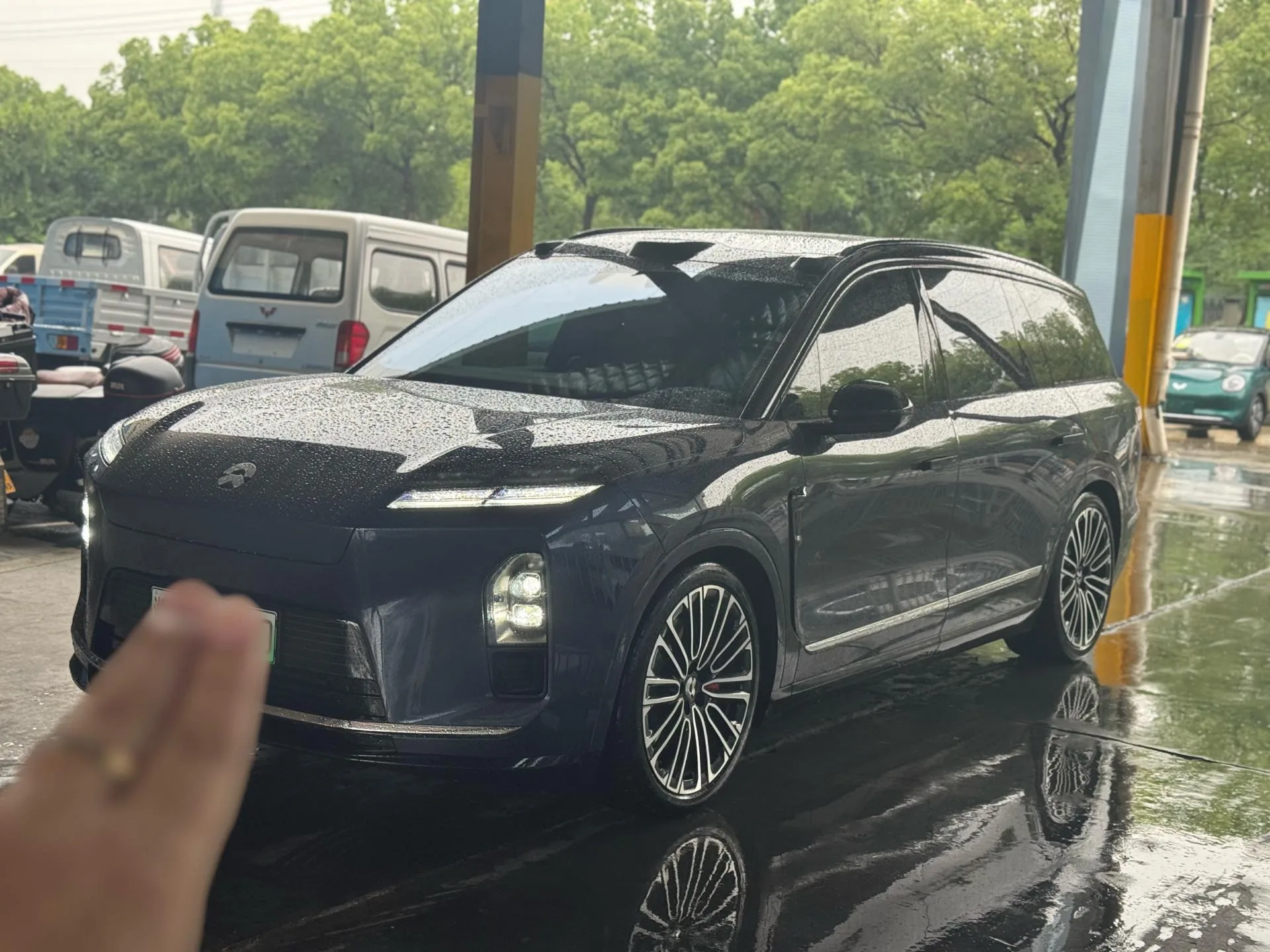 NIO 2026 ES8 6-seater Executive Signature Edition Automatic