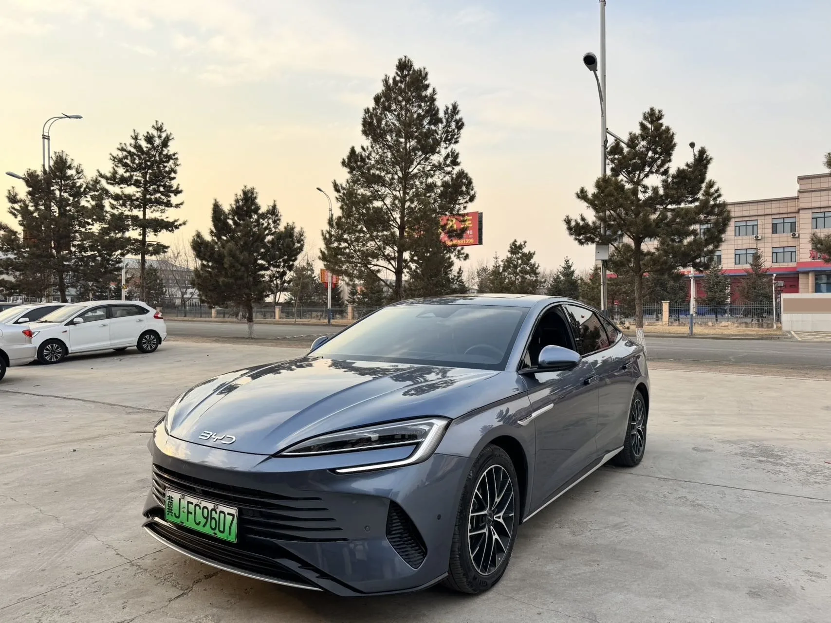 BYD 2025 Seal 07 DM-i 1.5 CVT Luxury Automatic (125km/h)