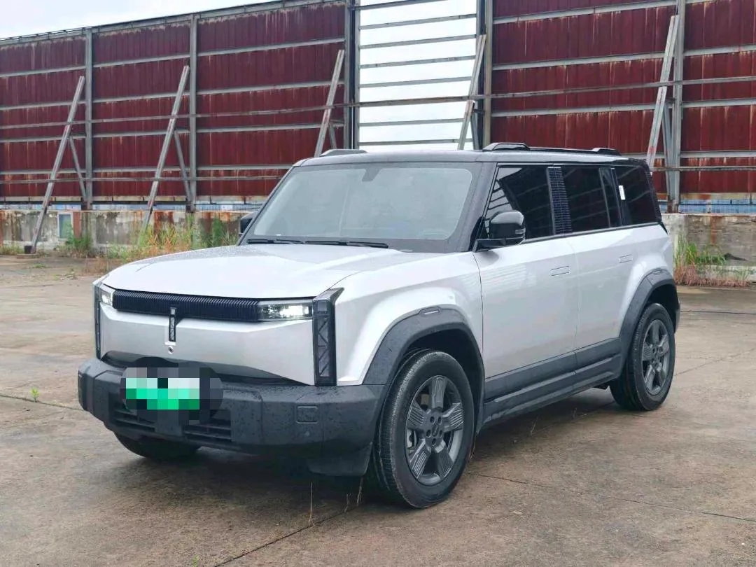 iCAR 2024 iCAR 03 401 km 2WD Standard Yuechao Edition Automatic