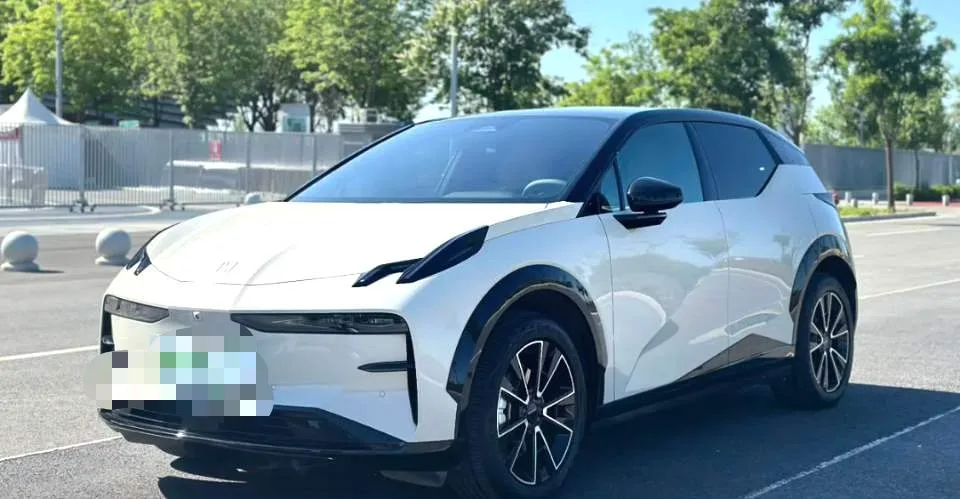 Extreme Krypton X 2024 Four-Seat Rear-Wheel Drive Version