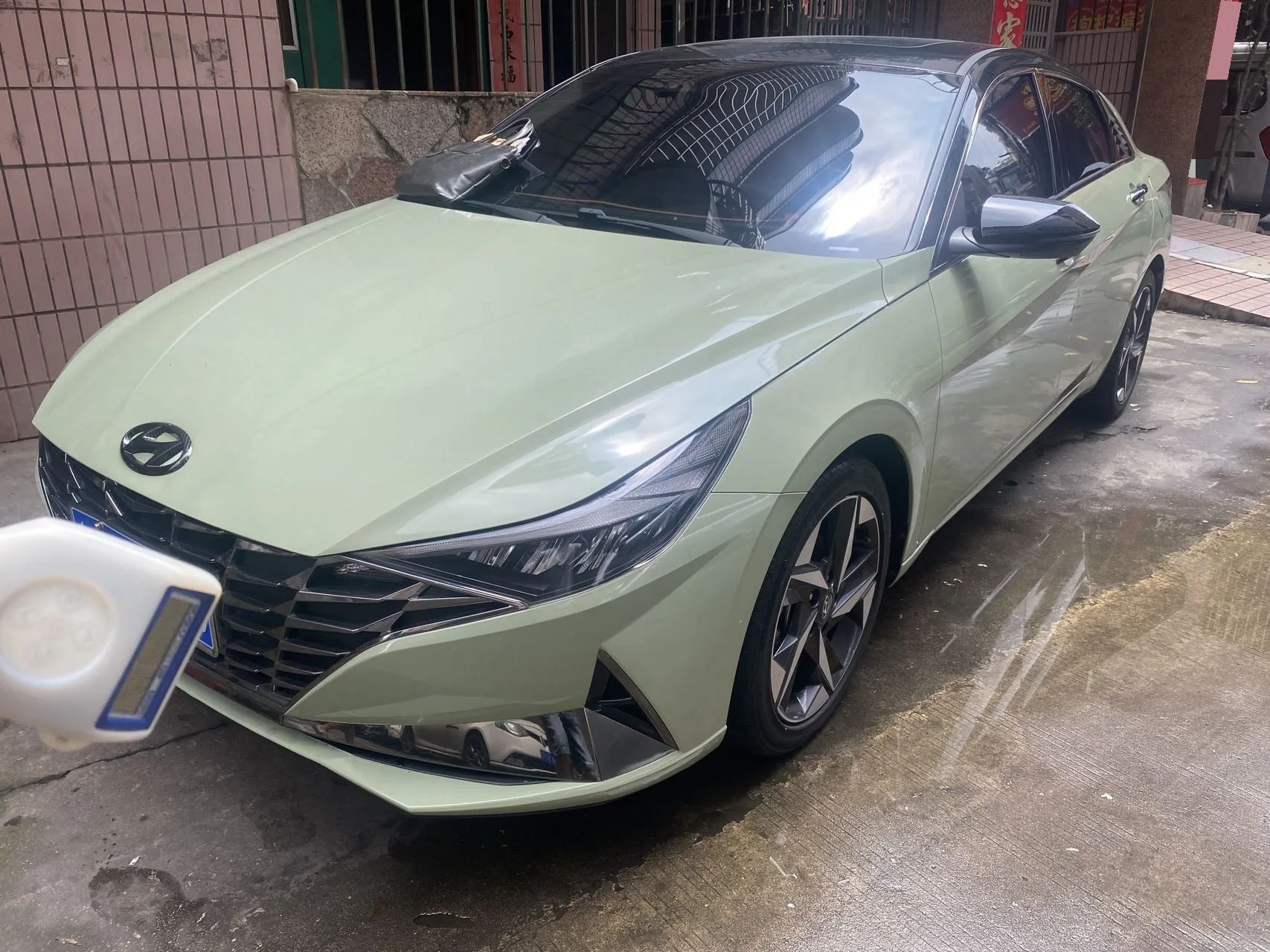 Hyundai Elantra 2022 1.5L CVT LUX Premium Edition