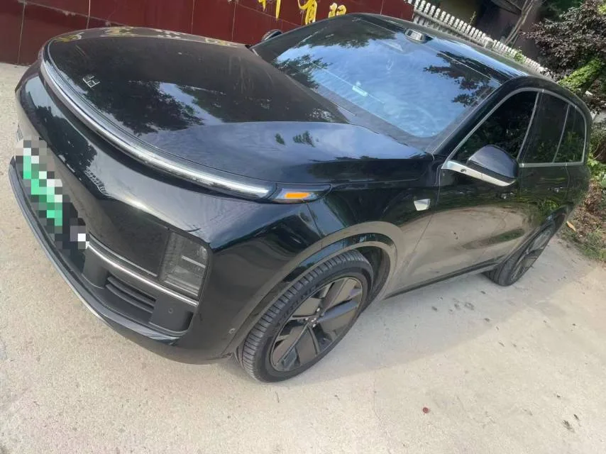 Li Auto 2025 L8 Max Intelligent Renewal Edition Automatic Transmission