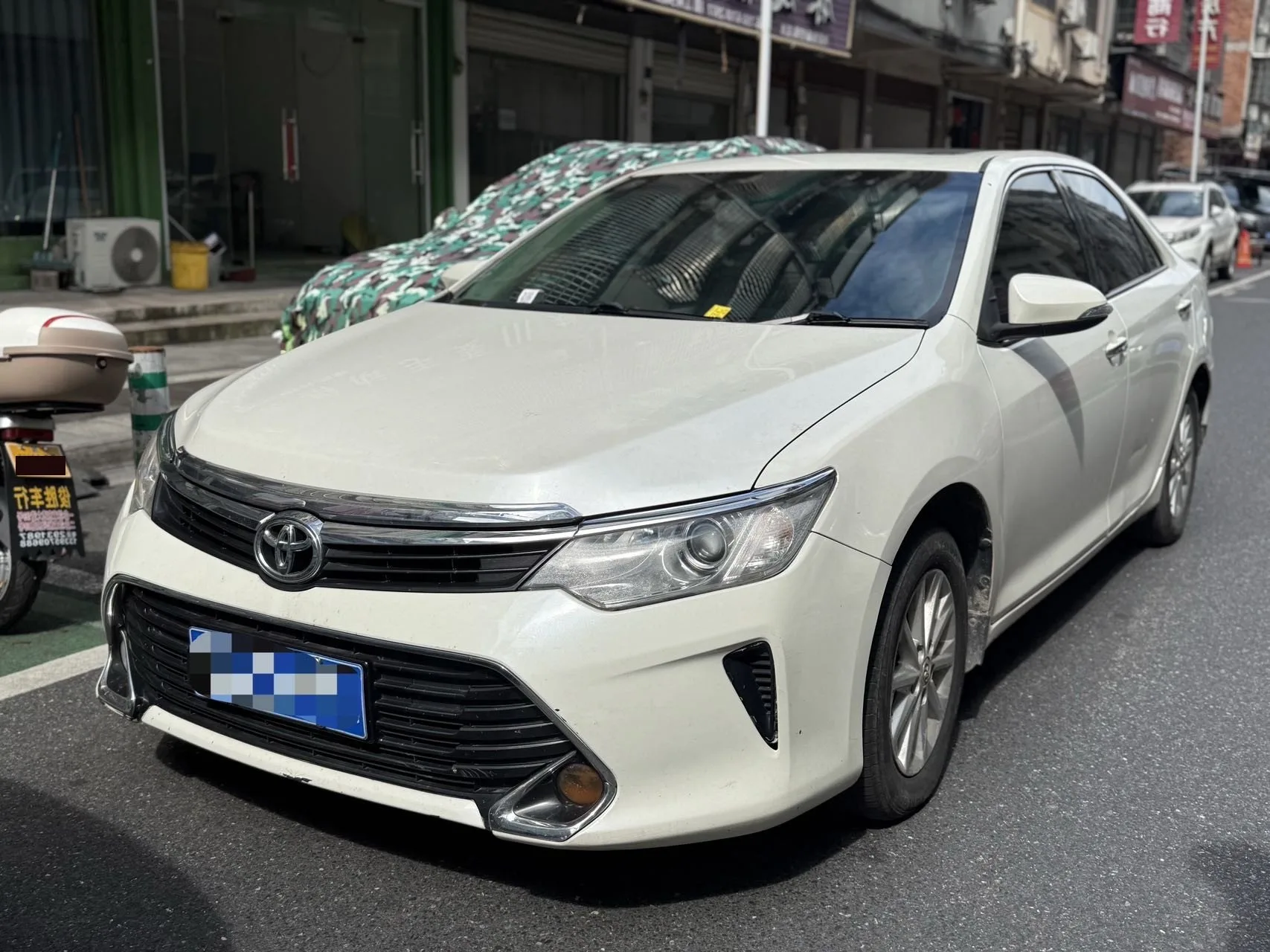 Camry 2016 2.0E 10th Anniversary Elite Edition