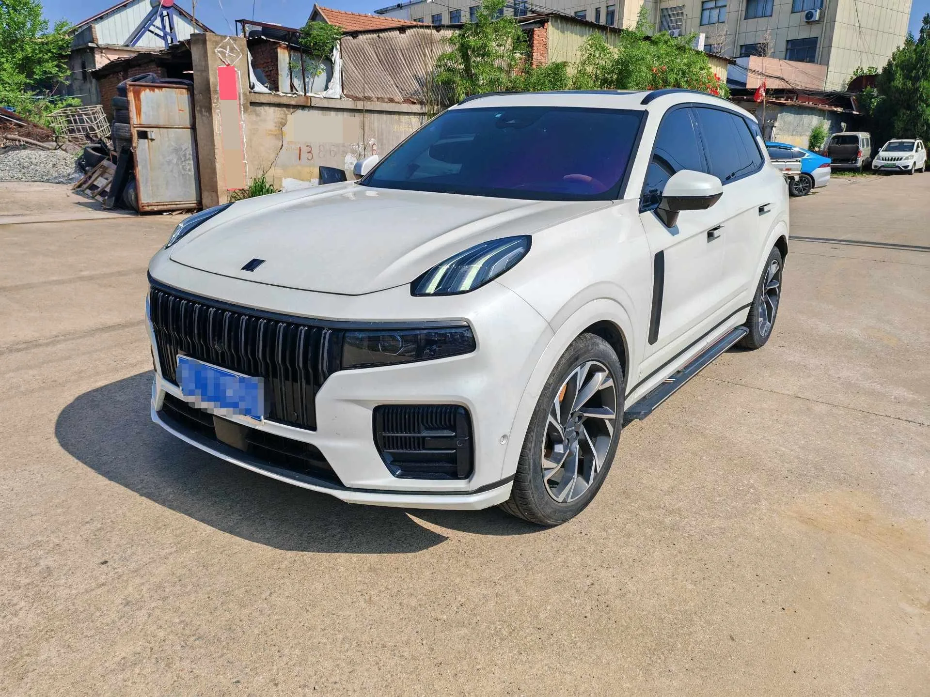 Lynk & Co 2021 Lynk & Co 09 MHEV 2.0T Halo 7-Seater Automatic
