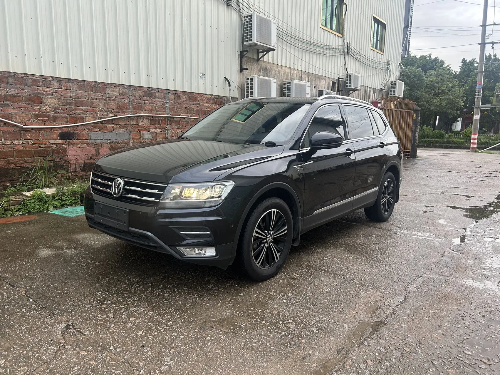 Tiguan L 2020 330TSI Automatic 2WD Panoramic Comfort Edition (China VI Emission Standard)