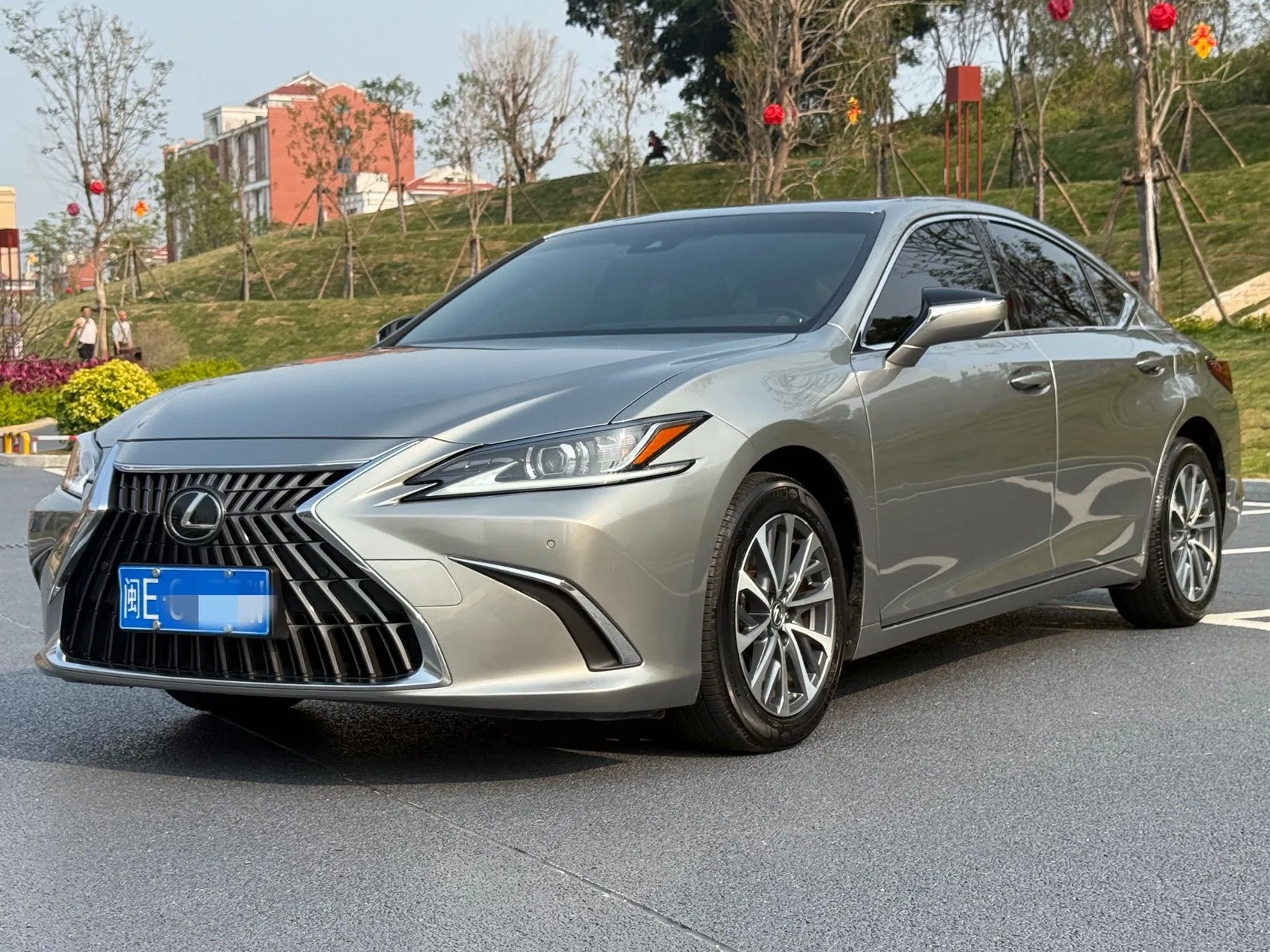 Lexus ES 2023 200 Premium Edition