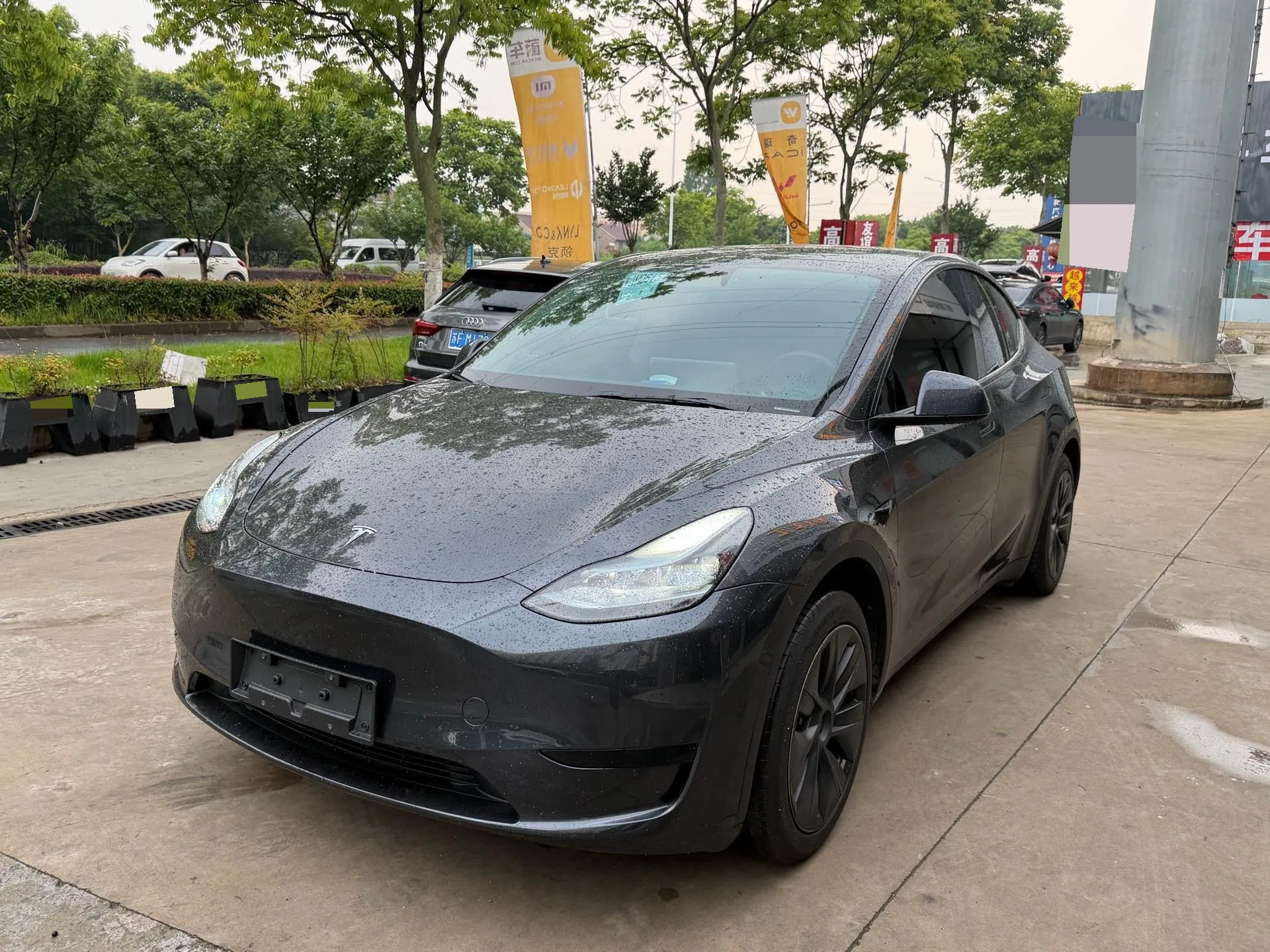 Model Y 2024 Rear-Wheel Drive