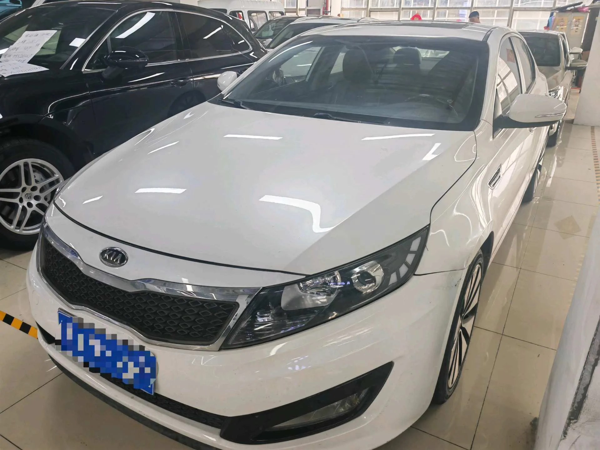 Kia K5 2011 2.0L Automatic DLX