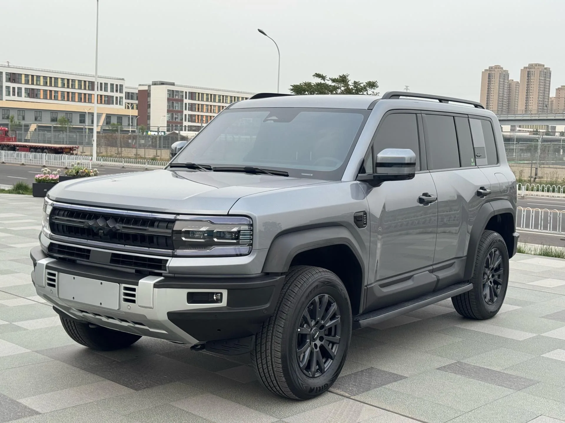 Leopard 5 2023 Explorer Edition