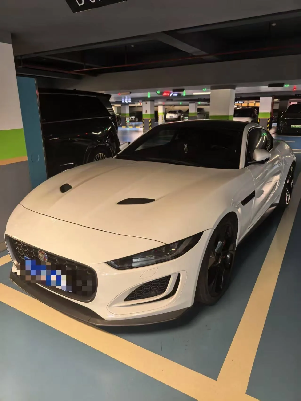2021 Jaguar F-TYPE P300 Rear-Wheel Drive First Edition Hardtop