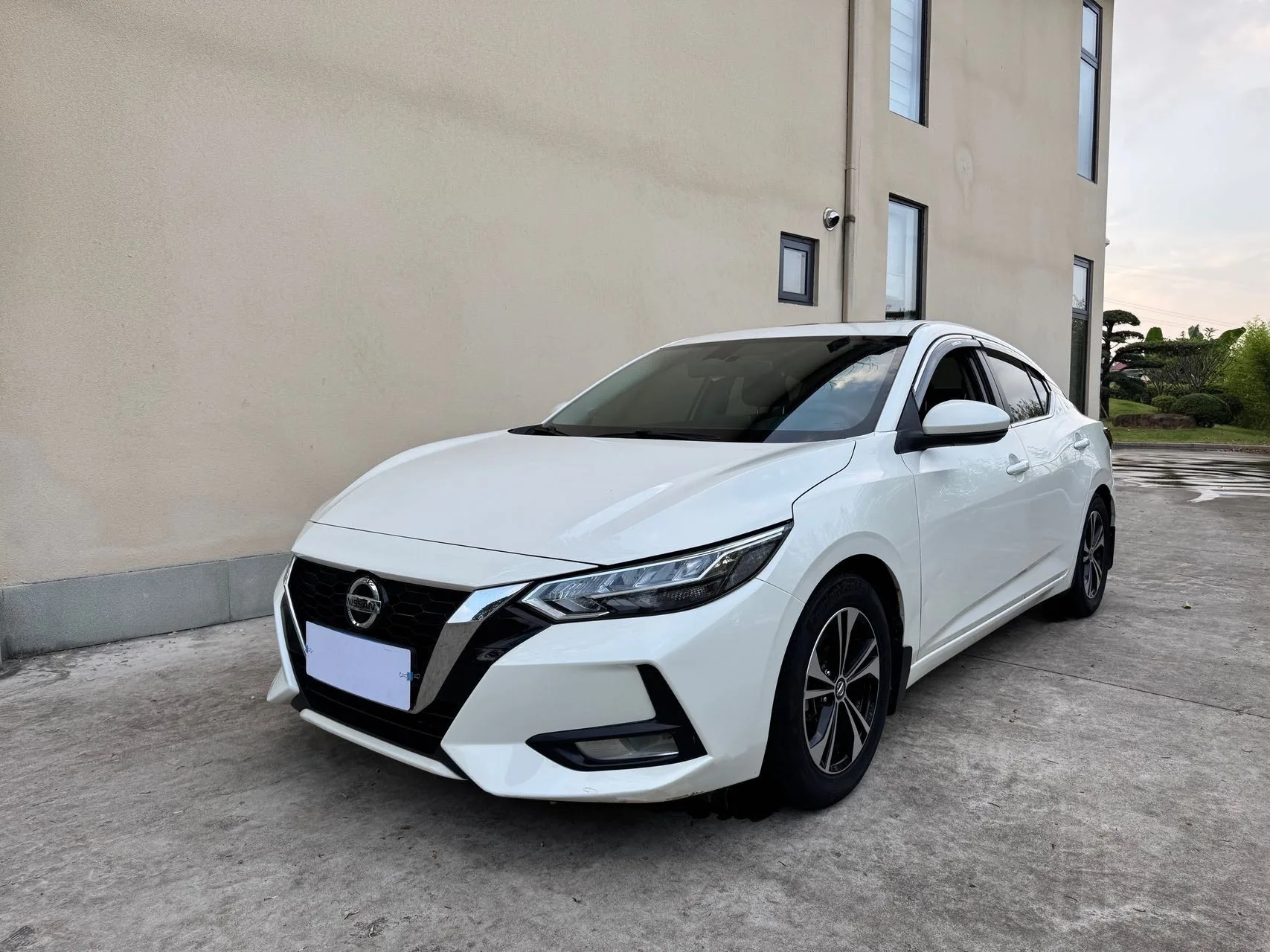 Nissan Sylphy 2020 Facelift 1.6L XL CVT Enjoy Edition