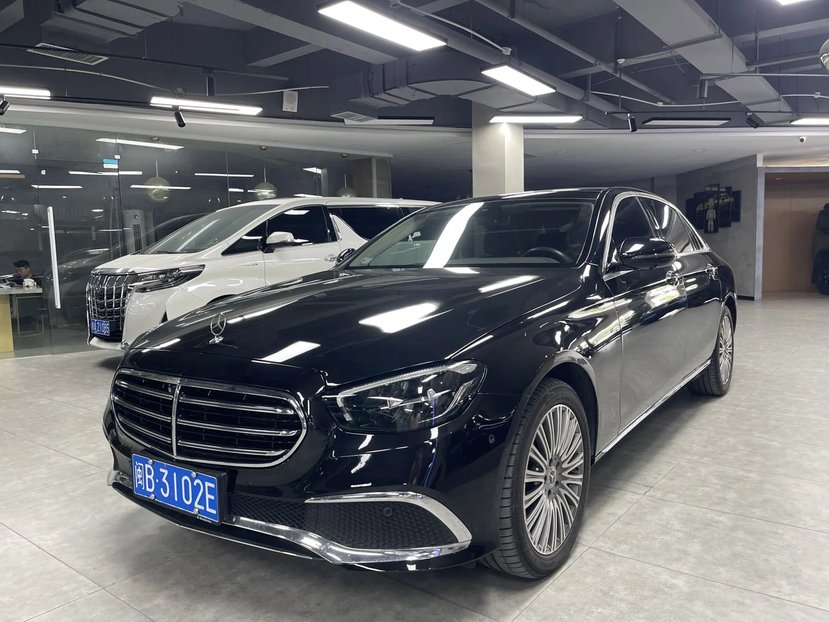 Mercedes-Benz E-Class 2022 Facelift E 300 L Fashion Model