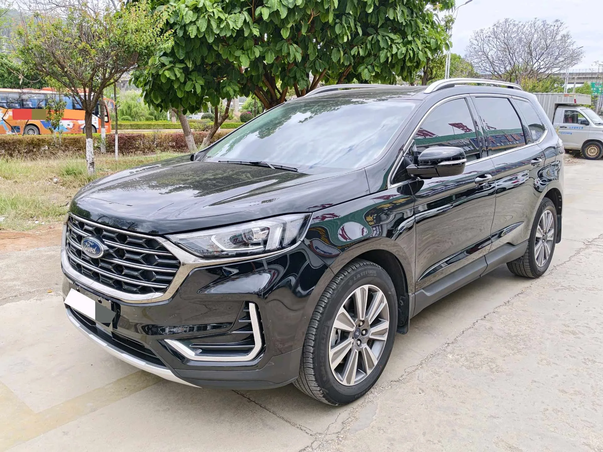 Edge 2021 PLUS EcoBoost 245 2WD Platinum Edition 5-seater