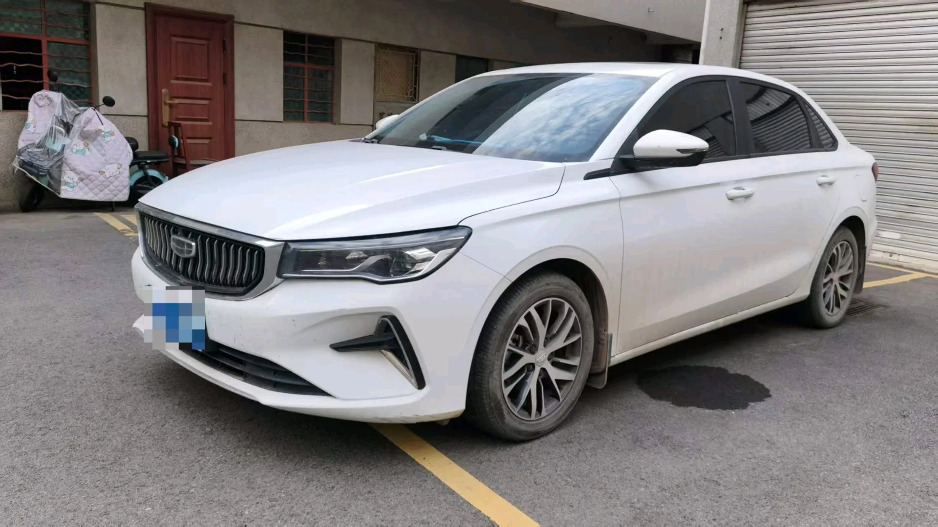 Geely 2023 Emgrand Sedan 1.5 Champion Edition Luxury Manual Transmission