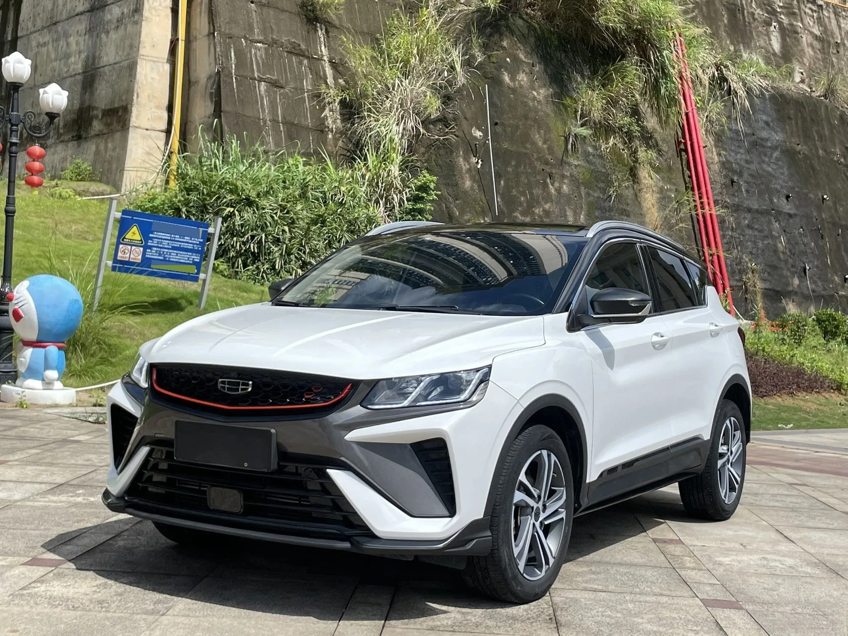 Geely Binyue 2021 1.4T DCT Platinum Edition
