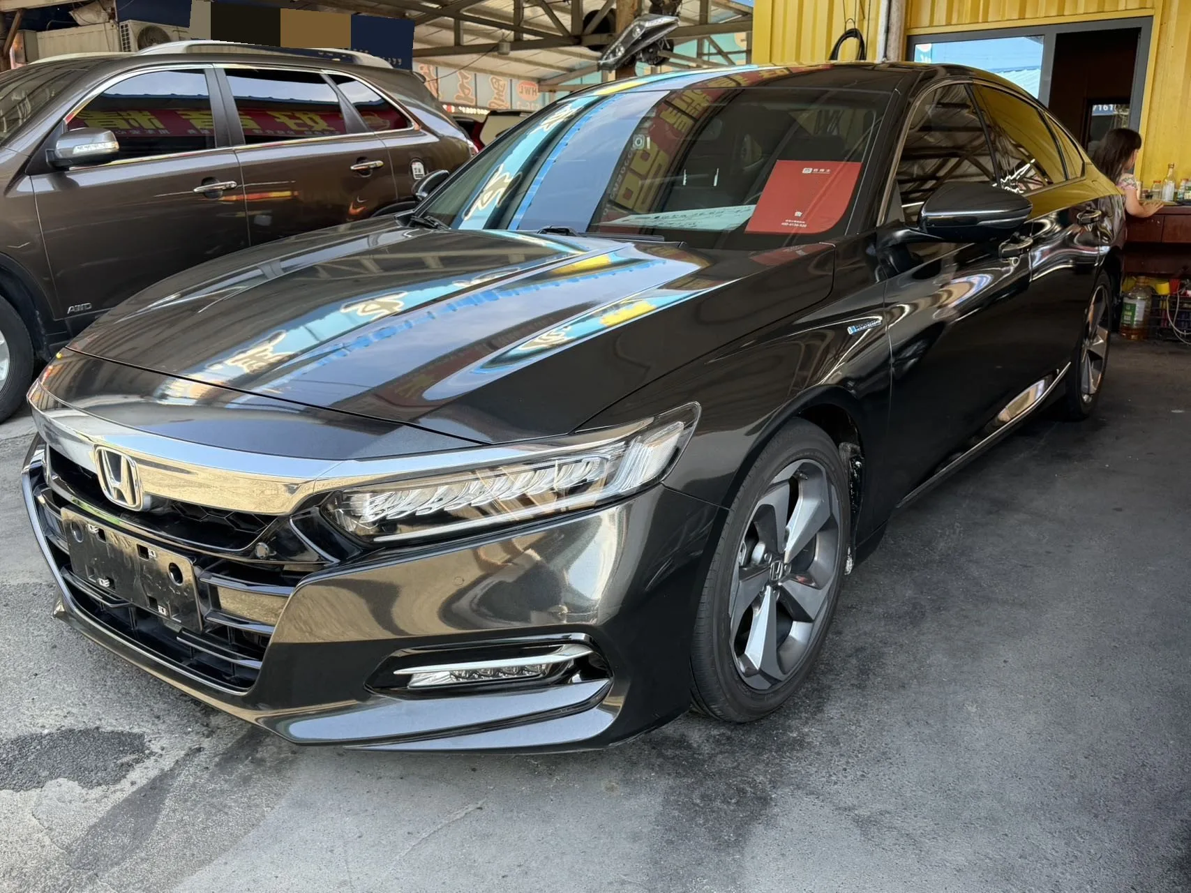 2018 Honda Accord Hybrid 2.0L Sharp Intelligence Edition (China V)