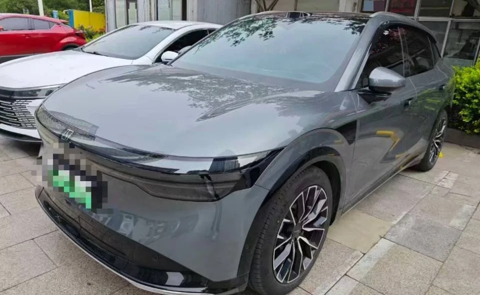 JiKrypton 2025 Model JiKrypton 7X 100kWh Long Range Four-Wheel Drive Intelligent Driving Edition Automatic Transmission
