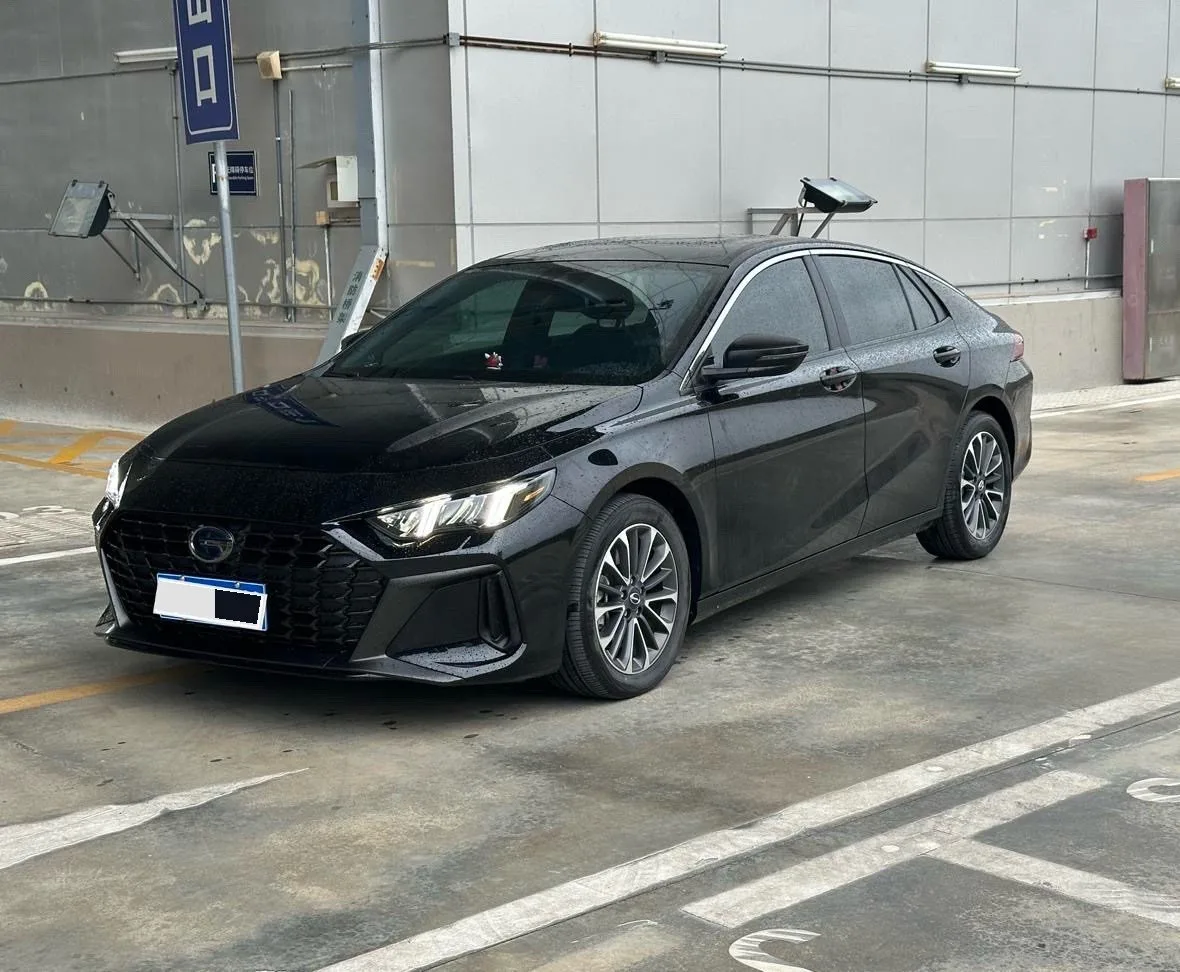 Shadow Leopard 2023 J20 High-Energy Hybrid Edition