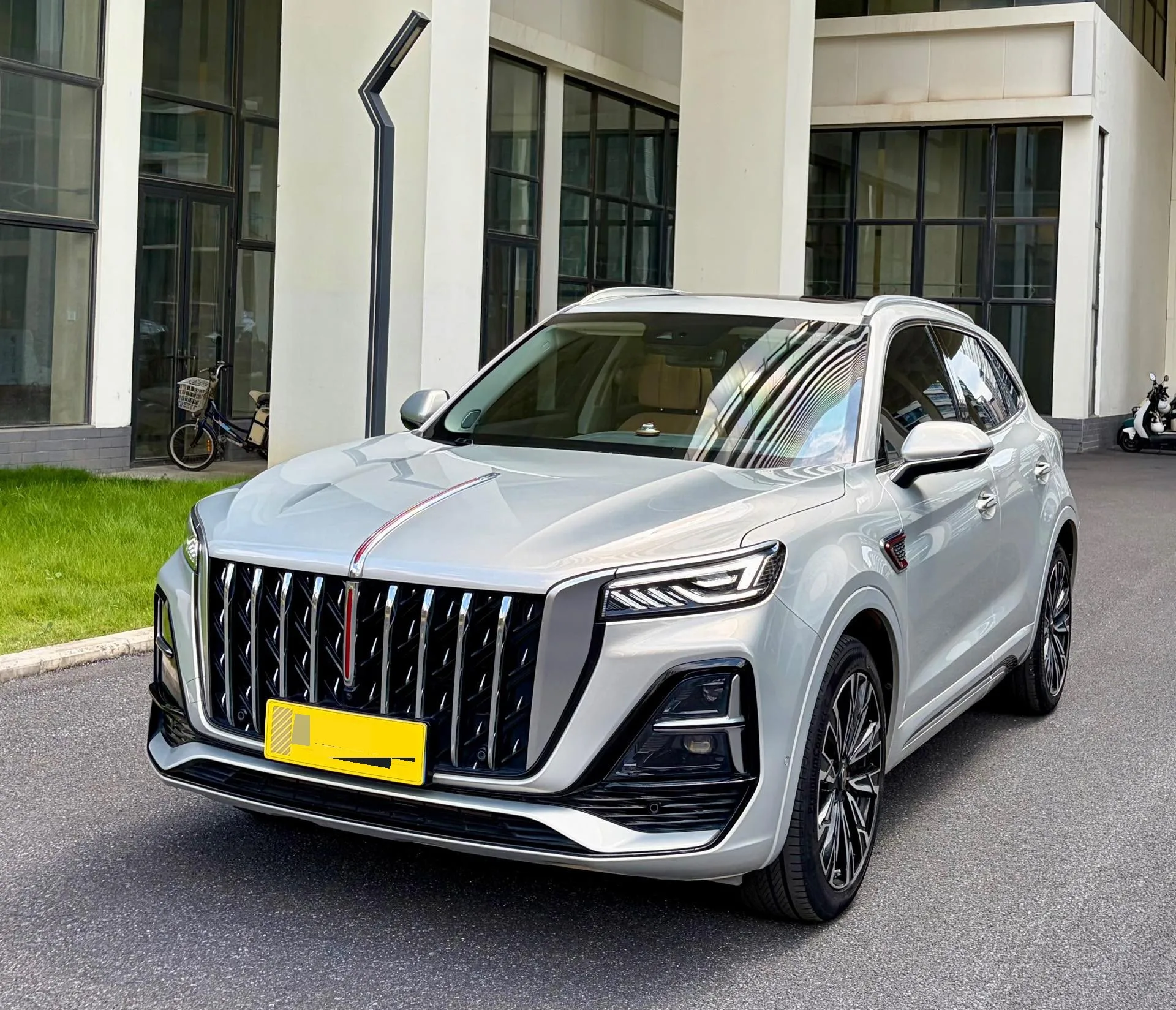 Hongqi HS5 2023 2.0T AWD Flagship Pro Edition