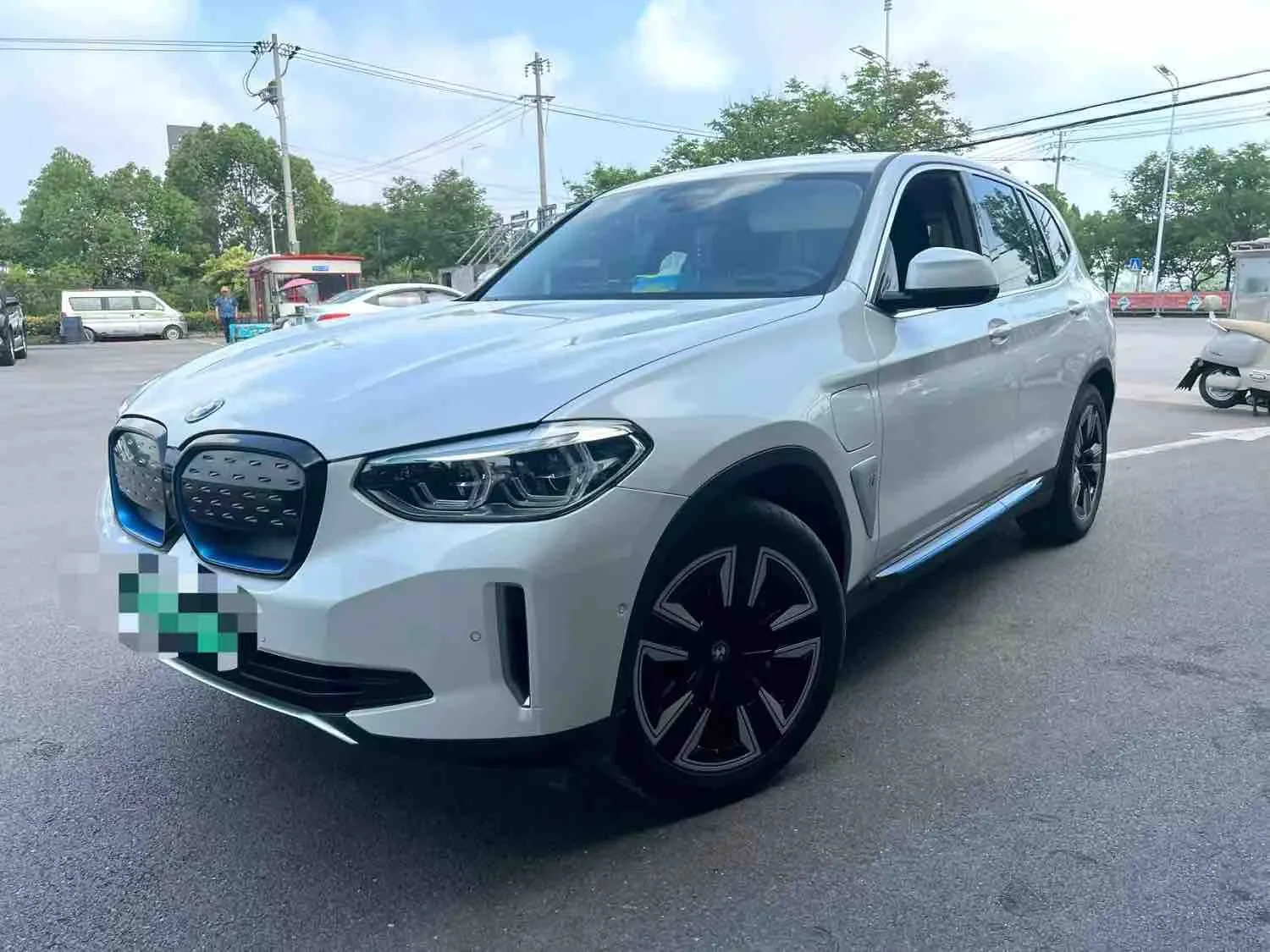 2021 BMW iX3 Facelift, Premium Edition