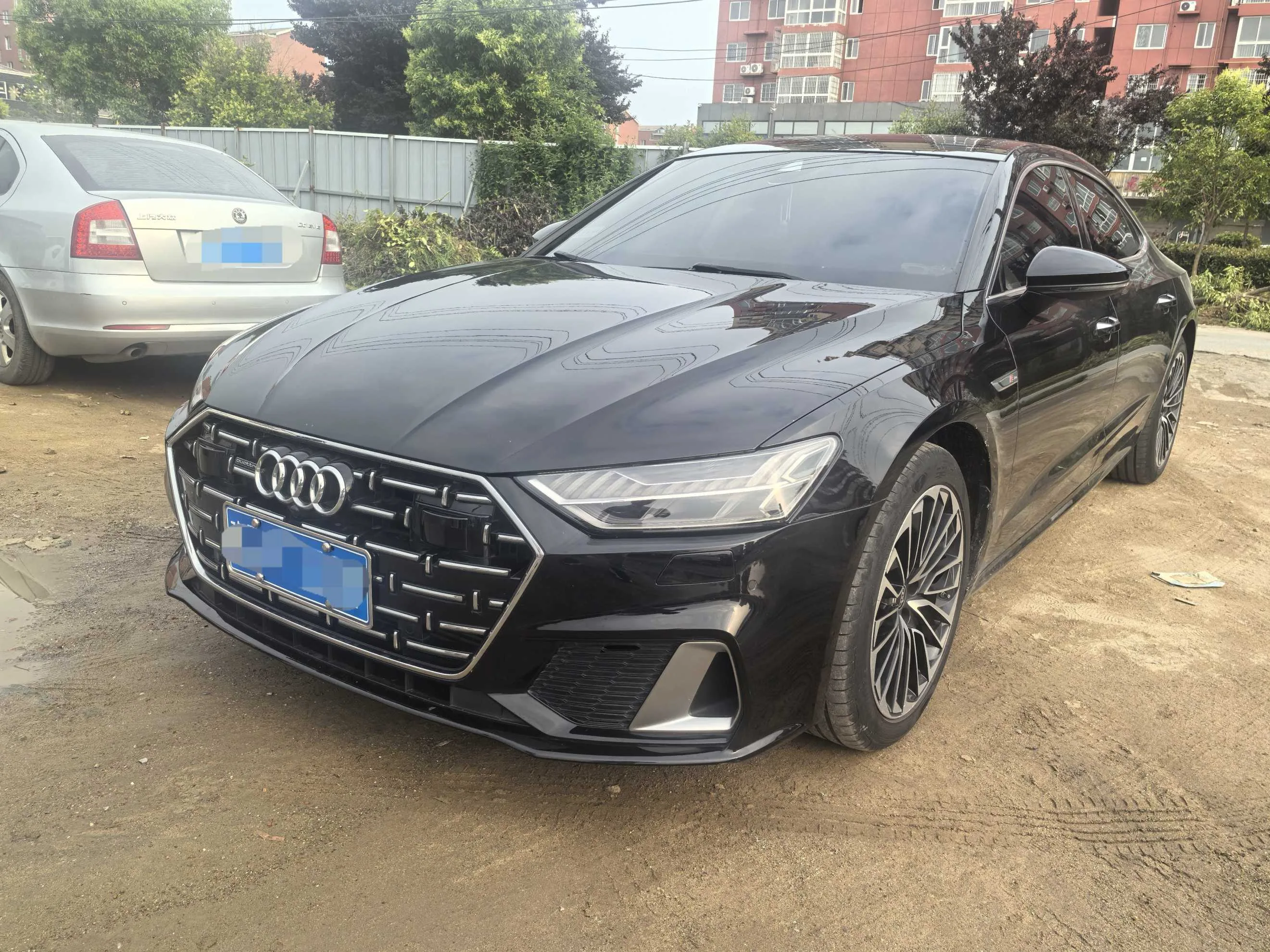 2024 Audi A7L 2.0 TFSI 45 TFSI Luxury Edition, Automatic Transmission
