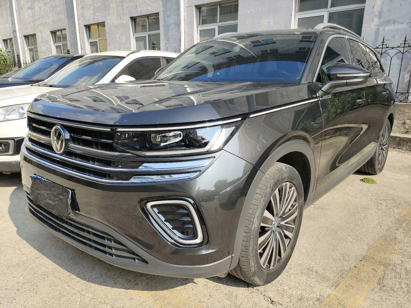 Volkswagen 2024 Teramont 2.0TSI 330TSI Luxury Touring Edition, Automatic Transmission