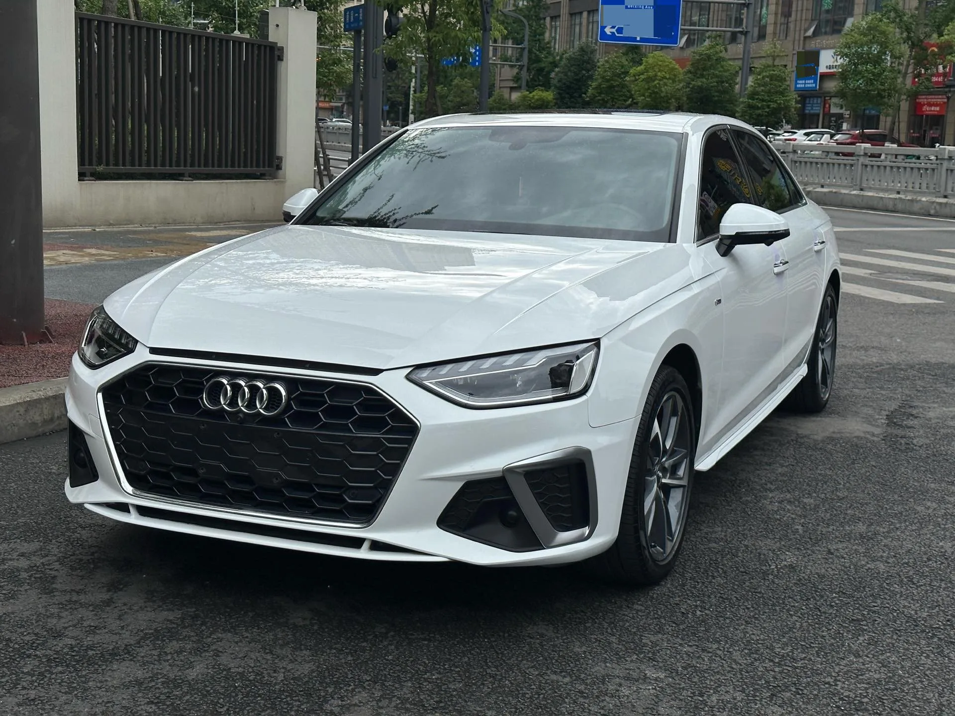 Audi A4L 2020 40 TFSI Fashion Dynamic Edition