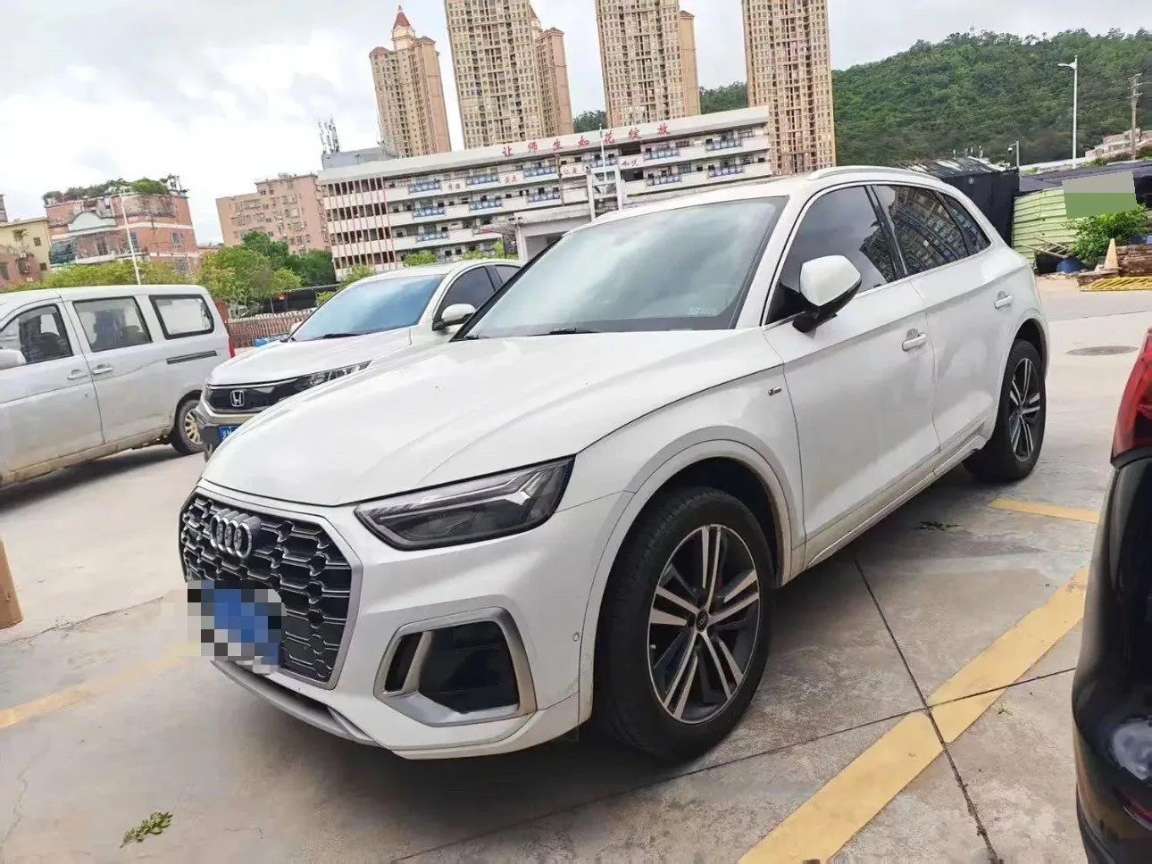 Audi 2023 Q5L 2.0TFSI 45TFSI Luxury Dynamic Automatic