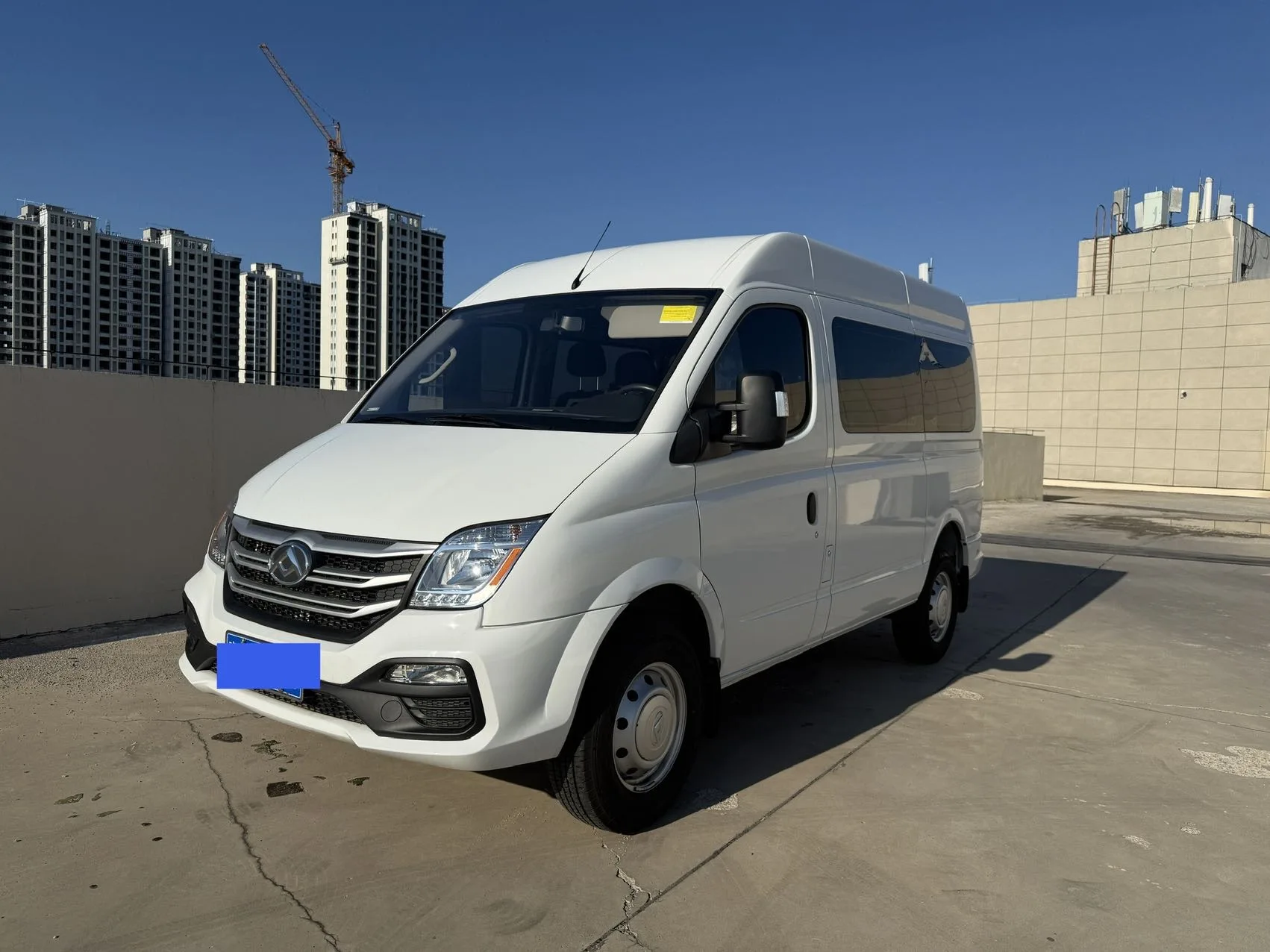 Changjiang 2024 New Tu V80 2.0T Aoyuntong Short Wheelbase, Mid-Roof, 5-Seater, Manual Transmission