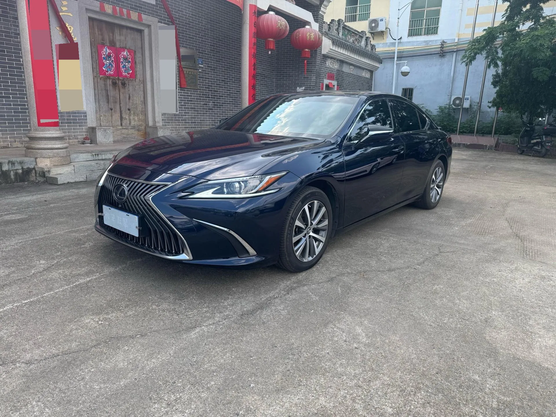 Lexus ES 2021 300h Premium Edition
