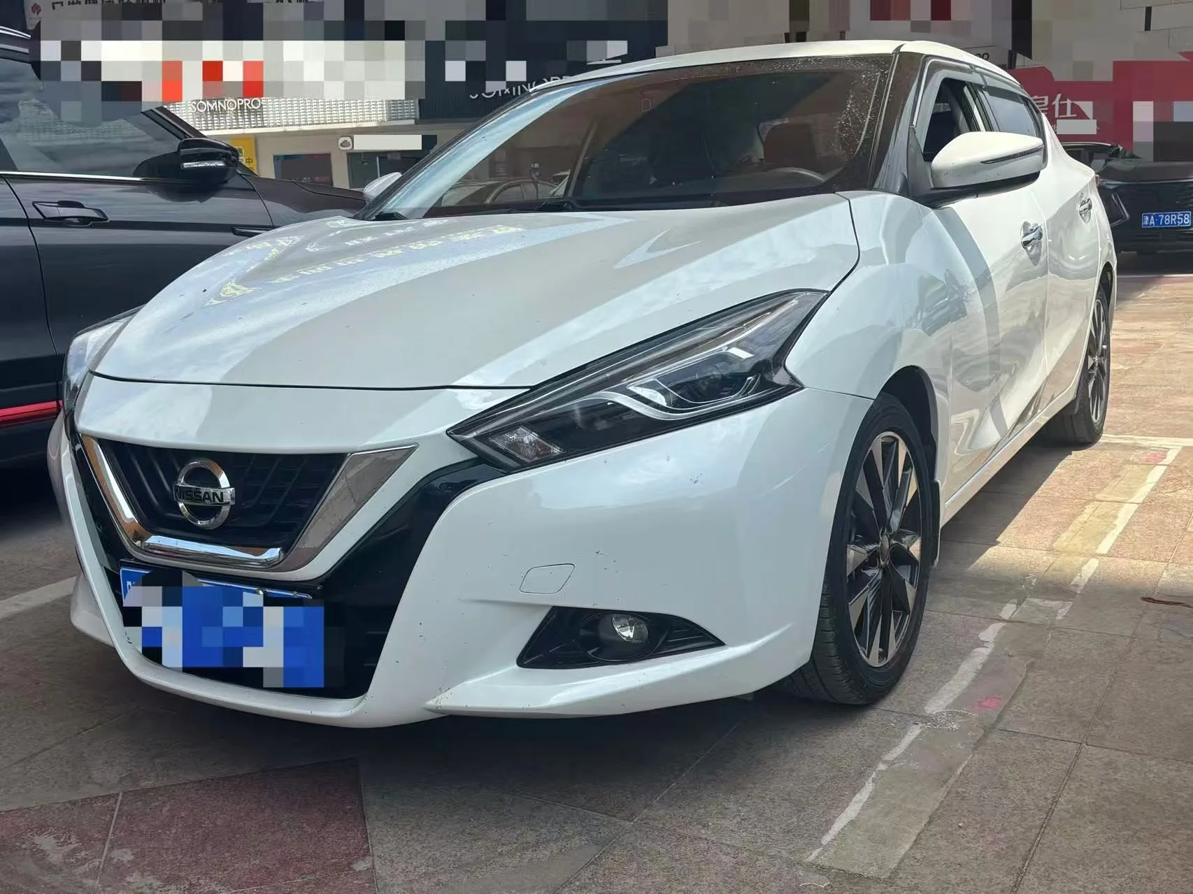 Bluebird 2018 1.6L CVT Smart Cool Trendy Edition