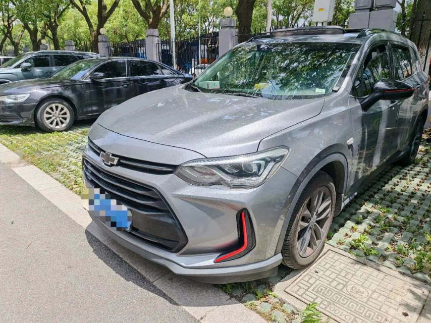 Volando 2019 Redline 530T Automatic Luxury Edition (5+2 Seater) National VI